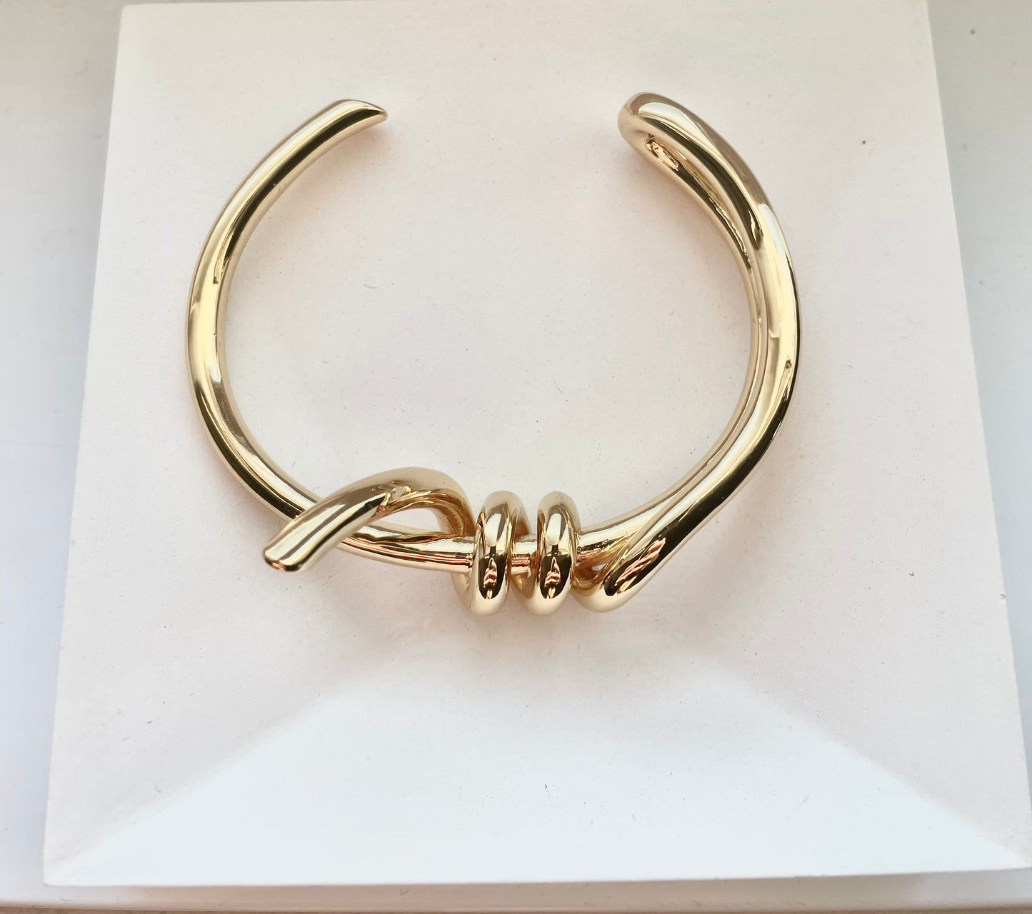 Kelley bracelet by WMWATCHME