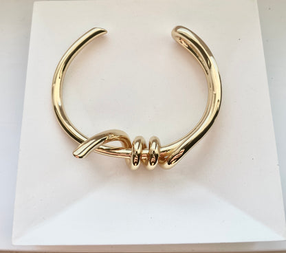 Kelley bracelet by WMWATCHME