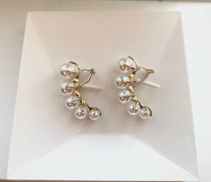 Rae earrings by WMWATCHME